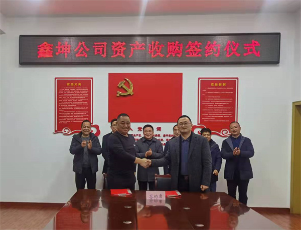 1640910567626350.jpg a652e4ae875aae49a4896fb58c1be58.jpg